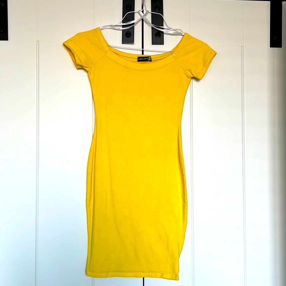Popular 21 Cotton Bodycon Mini Dress